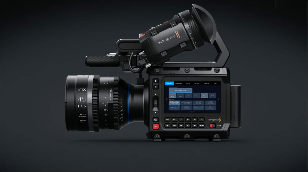 Blackmagic pyxis 6k rigged